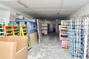 комерційна за адресою Костя Левицького вул., 112