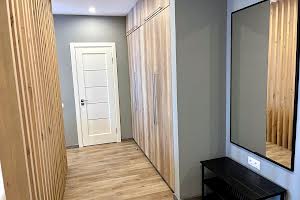 квартира за адресою Светлова, 42А