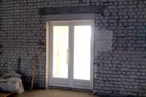 комерційна за адресою Чорних Запорожців вул. (Петра Запорожця), 28