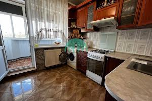 квартира за адресою Молодіжна вул., 46