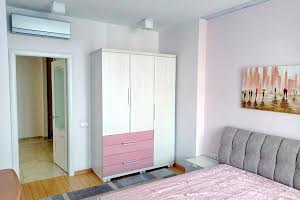 квартира за адресою Бригадна вул., 11