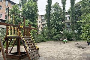 квартира за адресою Одеса, Середньофонтанський пров., 47/51
