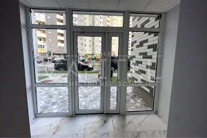 коммерческая по адресу вул. Ревуцького, 54