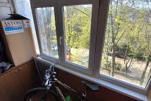 квартира за адресою Космонавтів, 68а