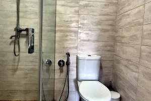 будинок за адресою Незалежності