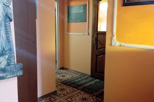 будинок за адресою Карпатської України вул. (Юрія Гагаріна), 45