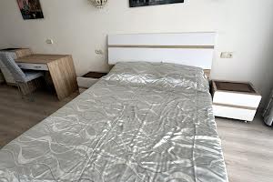 квартира по адресу Французский бульв., 60г