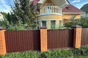 будинок за адресою Лісова