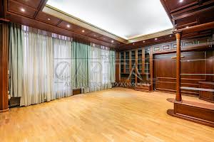 коммерческая по адресу Жилянская ул., 5/60