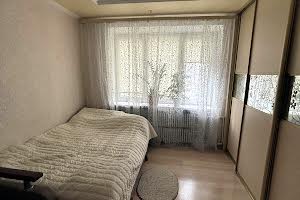 квартира за адресою Руставелі вул., 4