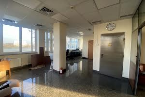 комерційна за адресою Юрія Шумського вул., 1-А