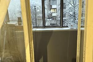 квартира за адресою Роксоляни вул., 18