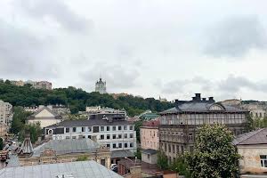 комерційна за адресою Ігорівська вул., 11/2