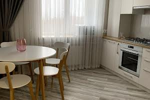 квартира за адресою Степана Бандери вул., 40/1а
