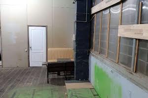 коммерческая по адресу Строителей ул., 23