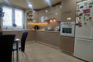 квартира за адресою Садова вул., 16
