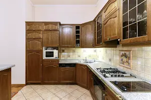 квартира за адресою Героїв Майдану вул. (Гвардійська), 8