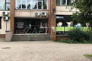 комерційна за адресою Лук'янівська вул., 1