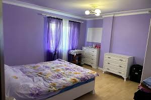 будинок за адресою Червоної Калини вул., 25