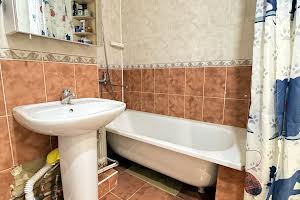 квартира за адресою Металургів вул., 16