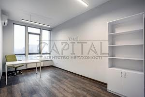 комерційна за адресою Жилянська вул., 68