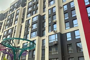 квартира за адресою Коновальця, 35