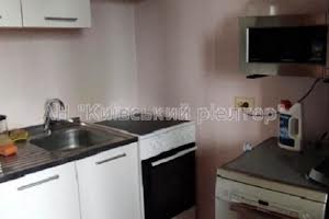 квартира за адресою Автозаводська вул., 15а