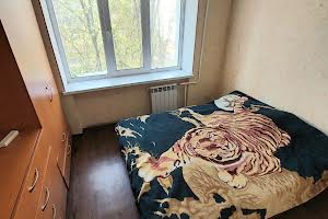 квартира за адресою Космонавтів, 68а
