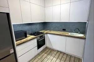квартира по адресу Героев Майдана ул., 1