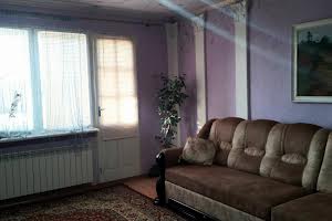 будинок за адресою Карпатської України вул. (Юрія Гагаріна), 45