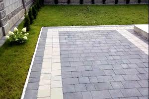 будинок за адресою Рівне, Захисників Маріуполя вул. (Костромська)