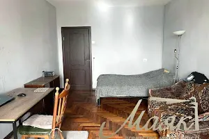 квартира за адресою Шкільна, 5