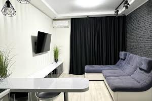 квартира за адресою Драгоманова, 8