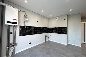 квартира за адресою Флотська вул., 10б