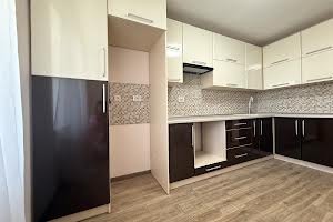 квартира за адресою Яреми, 14