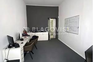 коммерческая по адресу Большая Васильковская ул. (Красноармейская), 30