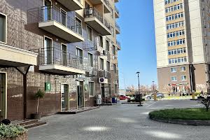 комерційна за адресою Перлинна вул., 12