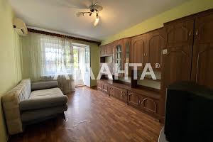 квартира за адресою Космонавтів вул., 11в