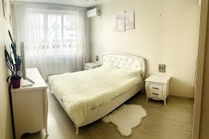 квартира за адресою Михайла Грушевського вул., 30б