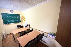 комерційна за адресою Алана Шепарда вул. (Суворова), 9