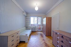 квартира по адресу Ушинского ул., 3