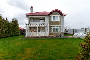 дом по адресу Прорізна