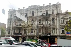 комерційна за адресою Саксаганського вул., 147