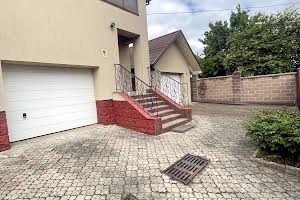будинок за адресою Валерія Опанасюка вул. (Пирогова), 21