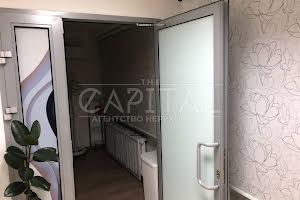 комерційна за адресою Джона Маккейна вул. (Івана Кудрі), 42