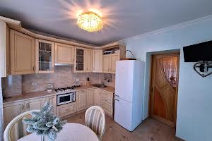 квартира по адресу Будівельників, 3