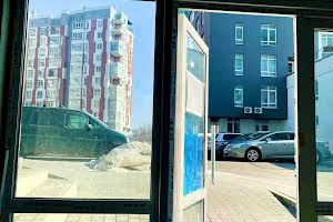 комерційна за адресою Під Голоском вул., 19г