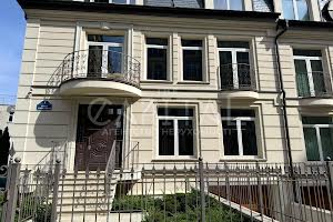 коммерческая по адресу Новоселицкая ул., 7