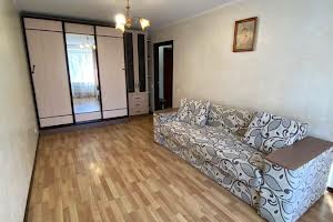 квартира за адресою Гната Хоткевича вул., 46