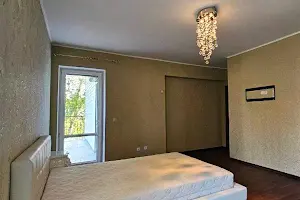 будинок за адресою смт. Обухівка, Білякова, 46